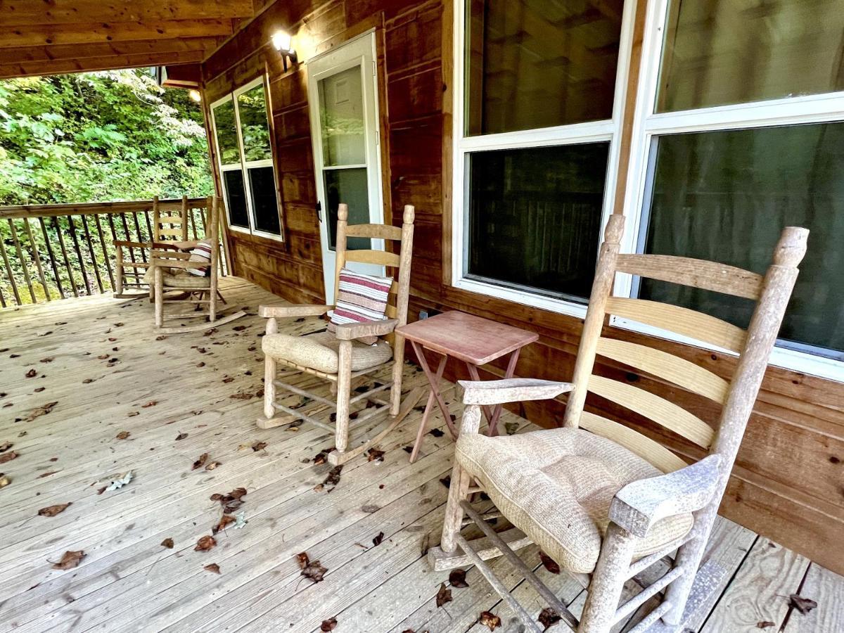 Tranquil Valley Retreat Cabin Sevierville Exterior photo