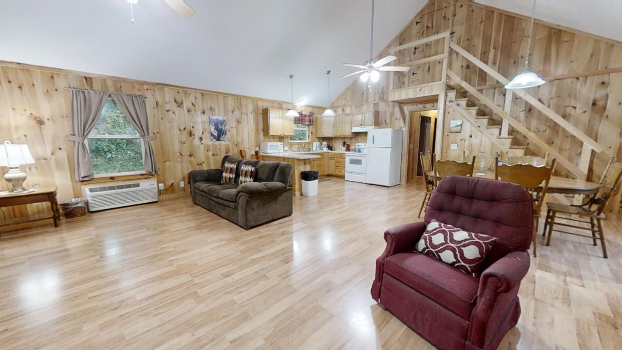 Tranquil Valley Retreat Cabin Sevierville Exterior photo